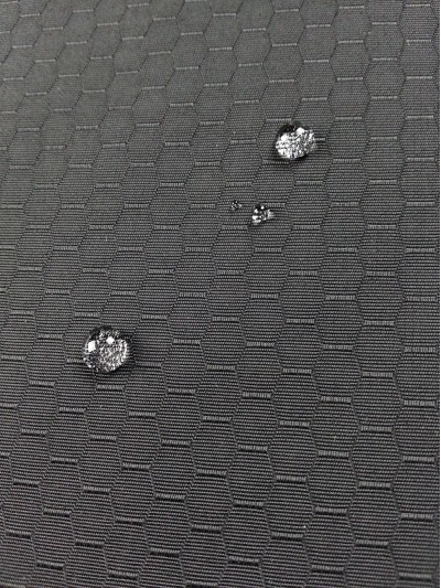 JS ZOYG  消光尼龍塔絲隆足球格0.5*0.5 側面照